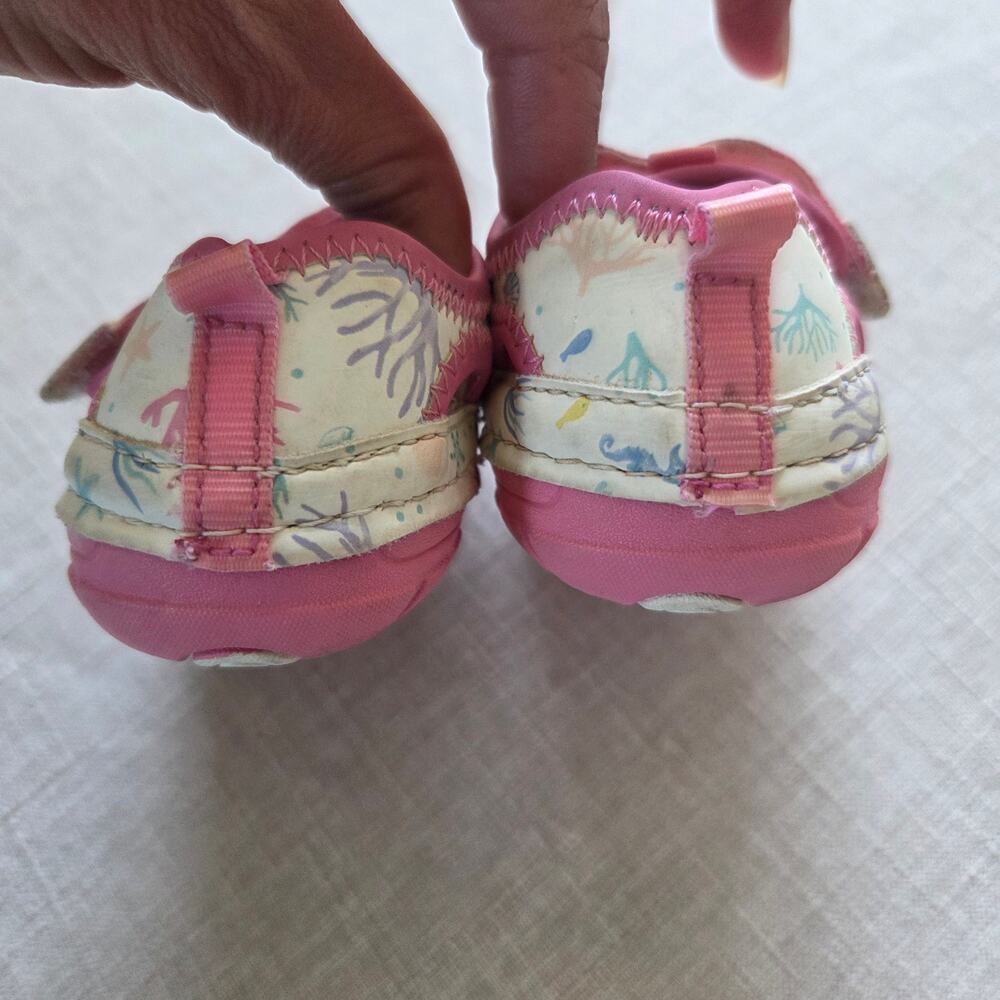 Stride Rite Splash Sandals - Picture 3 of 7